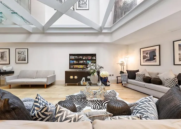 The Park Lane Suite Luxury 3Bedroom Sleeps 10 Pl3B