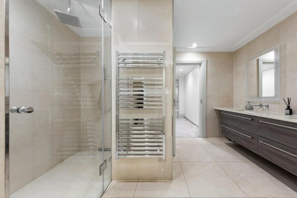 Appartement The Park Lane Luxury 3bedroom Sleeps 10 Pl3b Londen