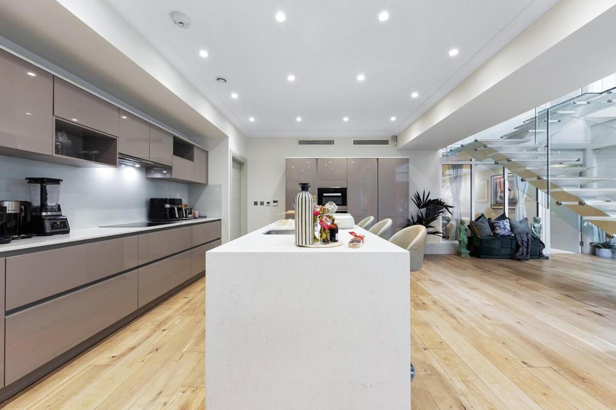 The Park Lane Luxury 3bedroom Sleeps 10 Pl3b * Londen